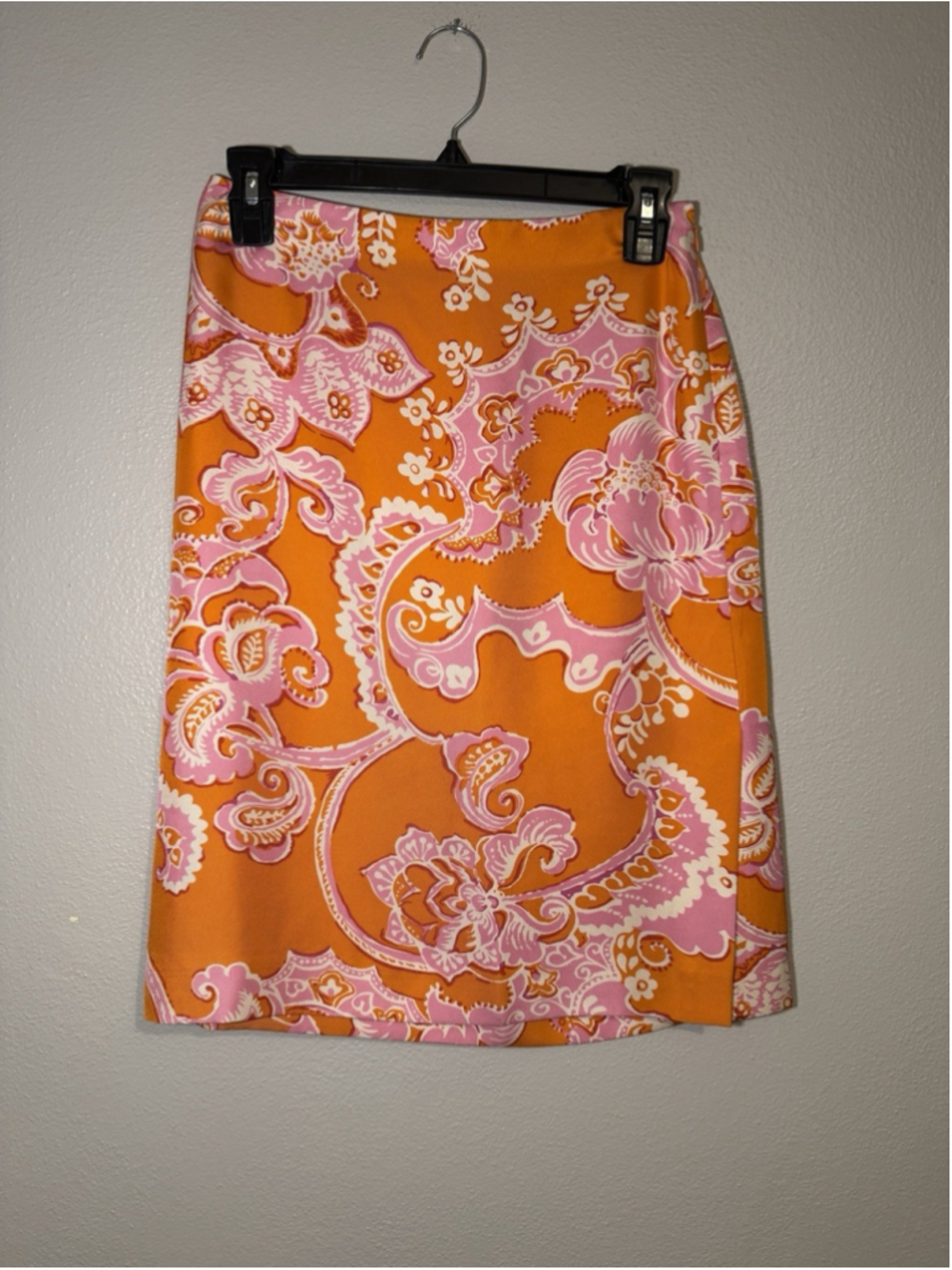 Ann Taylor Petite 2P Silk Paisley Pencil Skirt - Picture 3 of 3